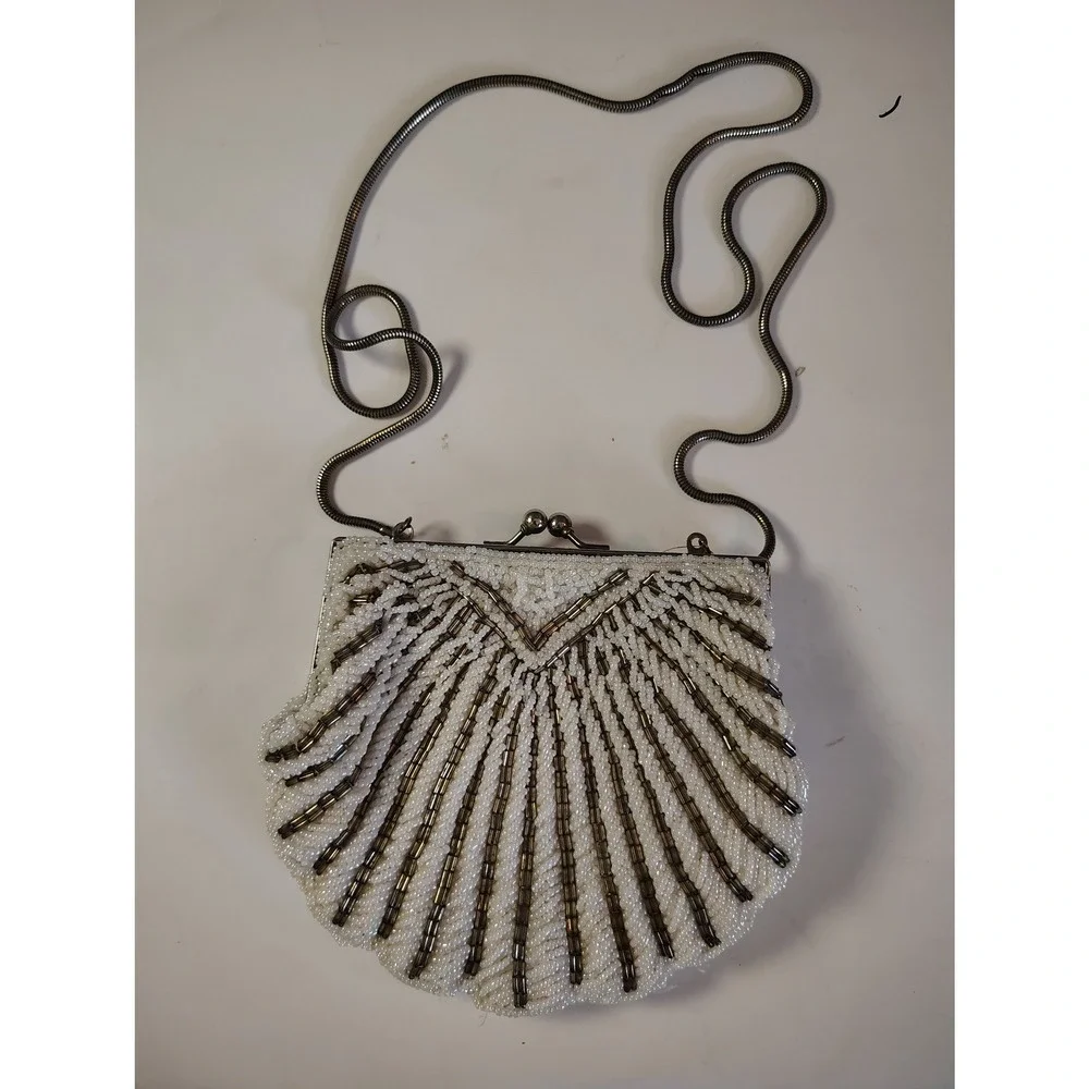 Vintage Beaded Shell Clutch White Gold Art Deco Evening‎ Bag Kiss Lock Crossbody